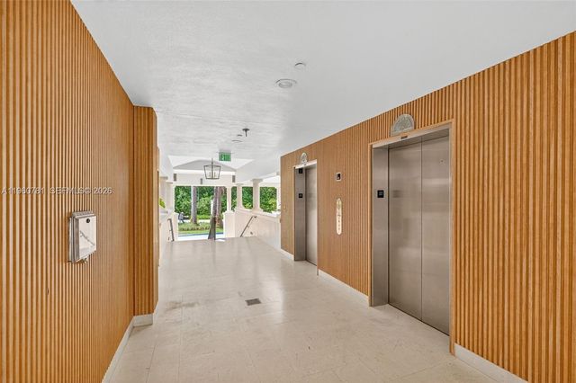 19237 Fisher Island Dr 19237, Miami Beach, FL 33109