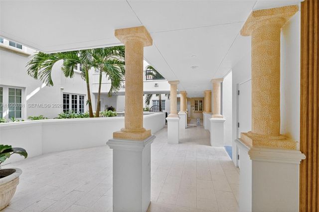 19237 Fisher Island Dr 19237, Miami Beach, FL 33109