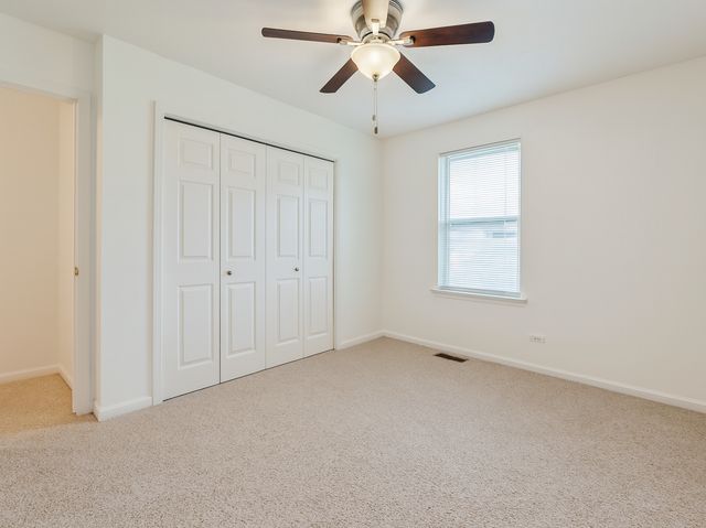 1223 Greenfield Avenue, Waukegan, IL 60085