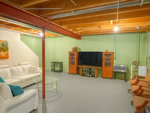 1223 Greenfield Avenue, Waukegan, IL 60085