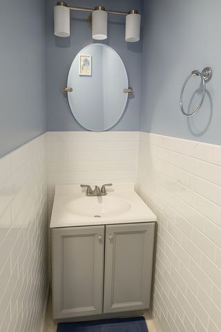 1223 Greenfield Avenue, Waukegan, IL 60085