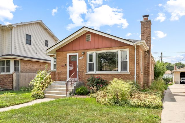 9338 S Ridgeway Avenue, Evergreen Park, IL 60805
