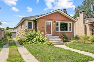 9338 S Ridgeway Avenue, Evergreen Park, IL 60805