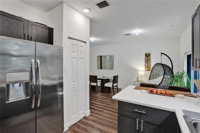 136 SW 185th Way, Pembroke Pines, FL 33029