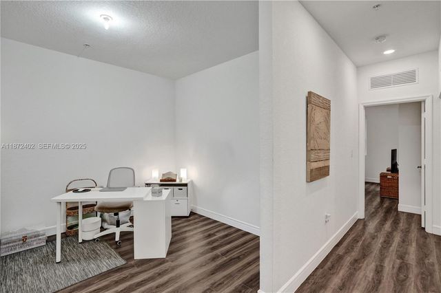 136 SW 185th Way, Pembroke Pines, FL 33029