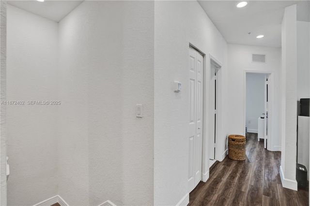 136 SW 185th Way, Pembroke Pines, FL 33029