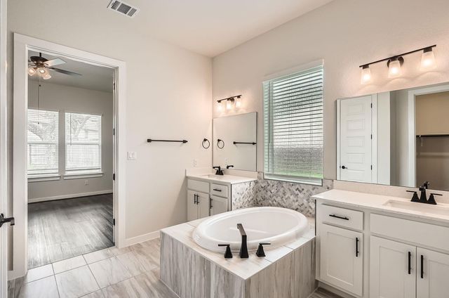 461 Constitution WAY, Kyle, TX 78640
