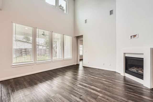461 Constitution WAY, Kyle, TX 78640