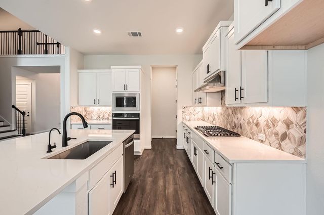 461 Constitution WAY, Kyle, TX 78640