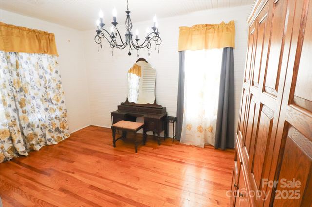 605 US 70 Highway W, Hildebran, NC 28637