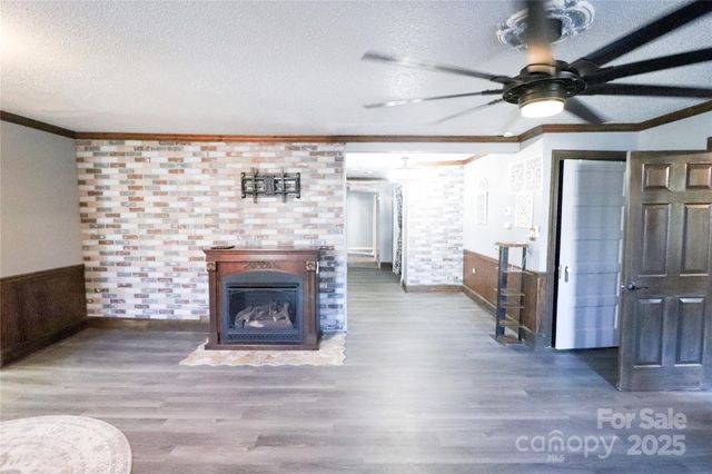 605 US 70 Highway W, Hildebran, NC 28637