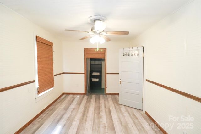 605 US 70 Highway W, Hildebran, NC 28637