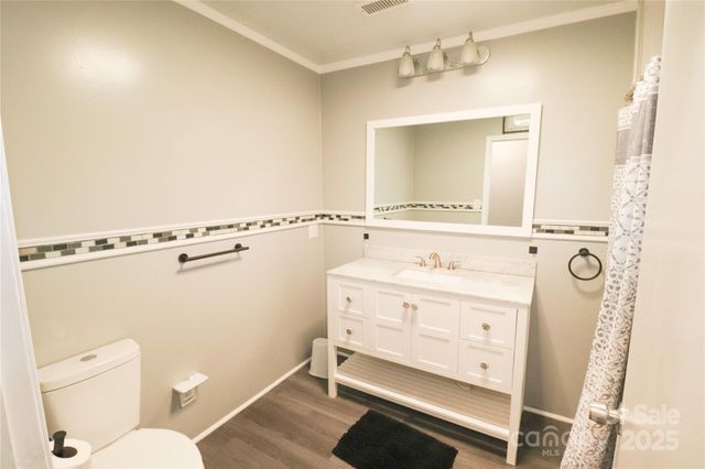 605 US 70 Highway W, Hildebran, NC 28637