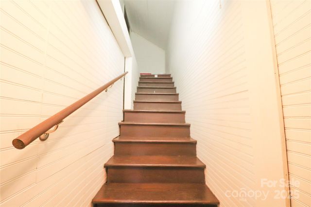 605 US 70 Highway W, Hildebran, NC 28637