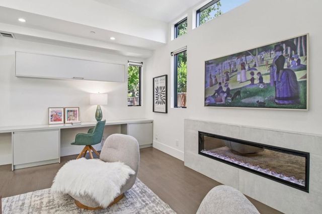 2280 Saint Francis Drive, Palo Alto, CA 94303