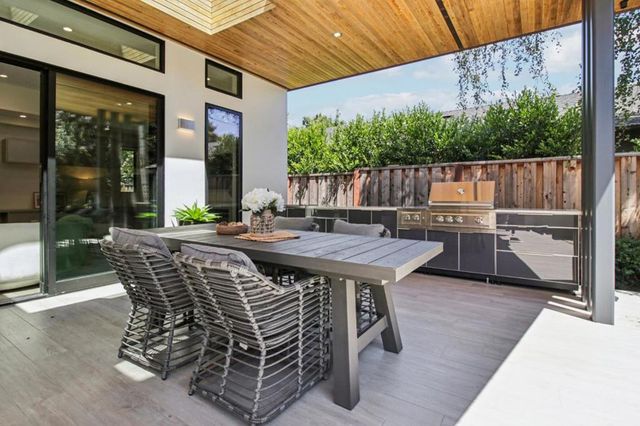 2280 Saint Francis Drive, Palo Alto, CA 94303