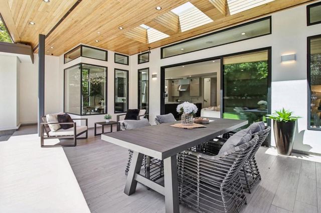 2280 Saint Francis Drive, Palo Alto, CA 94303