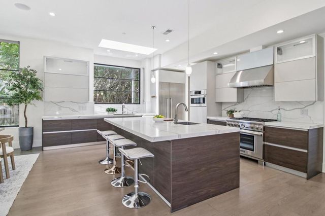 2280 Saint Francis Drive, Palo Alto, CA 94303