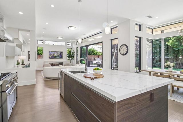 2280 Saint Francis Drive, Palo Alto, CA 94303