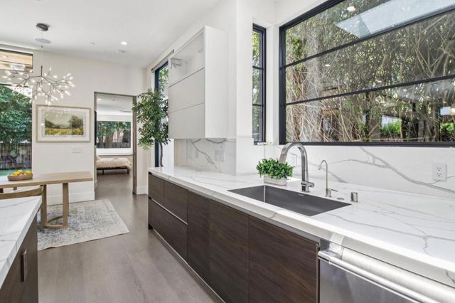 2280 Saint Francis Drive, Palo Alto, CA 94303