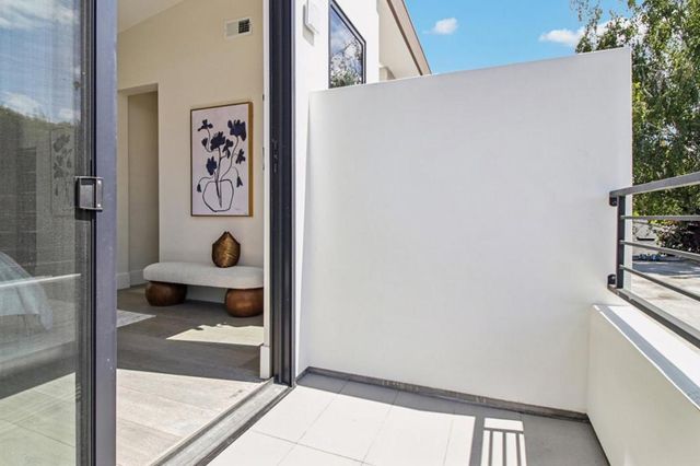 2280 Saint Francis Drive, Palo Alto, CA 94303