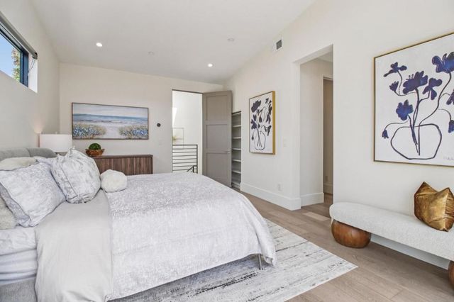 2280 Saint Francis Drive, Palo Alto, CA 94303