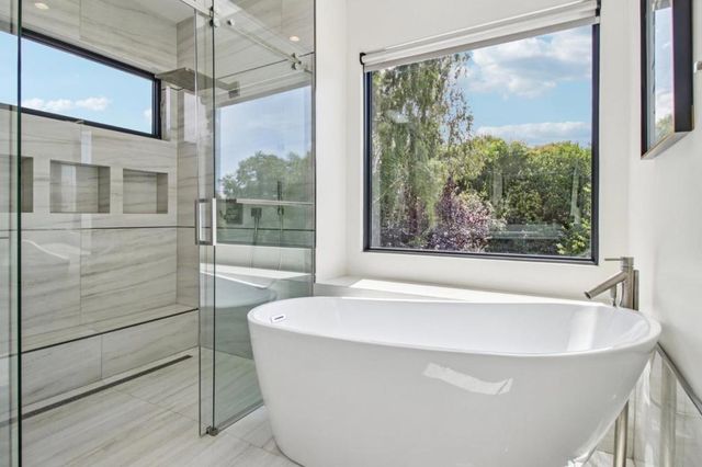 2280 Saint Francis Drive, Palo Alto, CA 94303