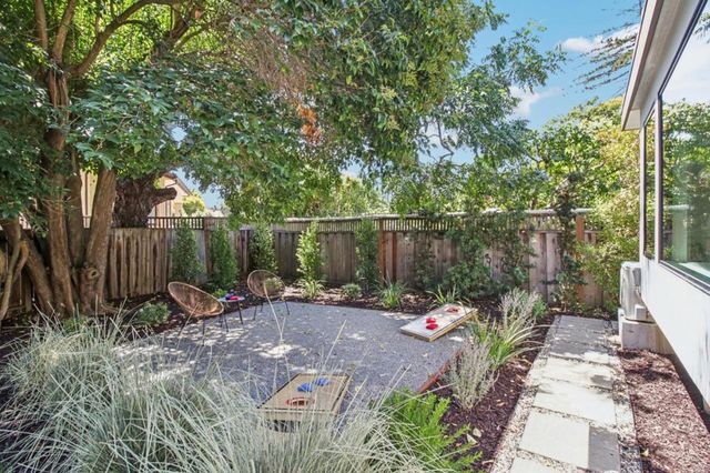 2280 Saint Francis Drive, Palo Alto, CA 94303