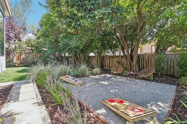 2280 Saint Francis Drive, Palo Alto, CA 94303