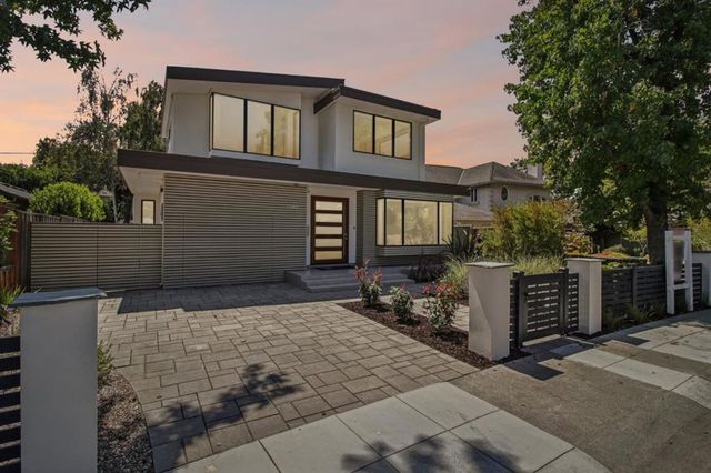 2280 Saint Francis Drive, Palo Alto, CA 94303
