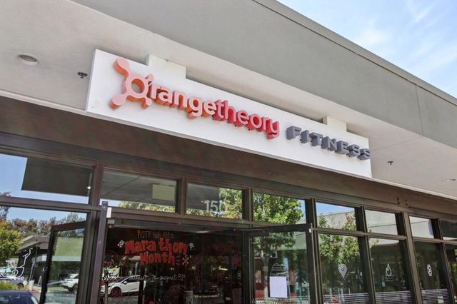 2280 Saint Francis Drive, Palo Alto, CA 94303