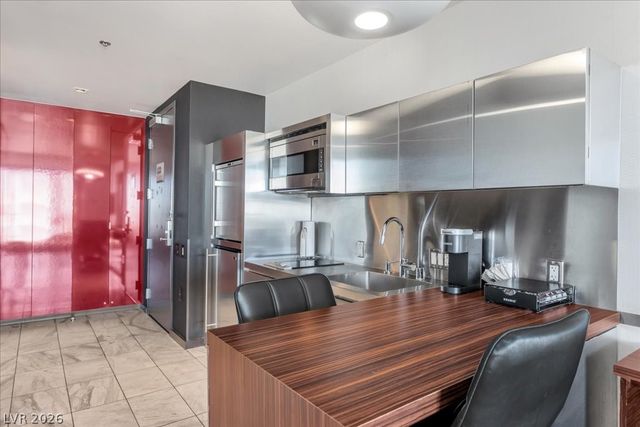 4381 West Flamingo Road 34308, Las Vegas, NV 89103