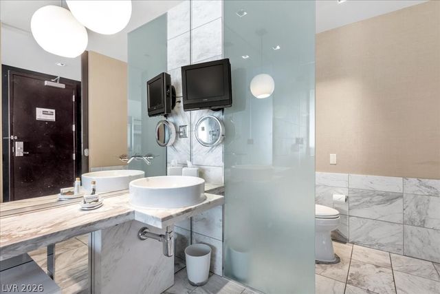 4381 West Flamingo Road 34308, Las Vegas, NV 89103