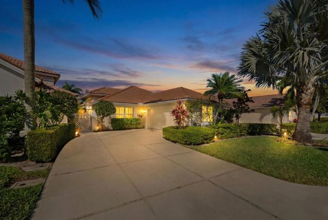 122 Eagleton Lane, Palm Beach Gardens, FL 33418