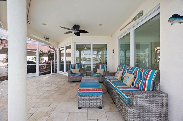 122 Eagleton Lane, Palm Beach Gardens, FL 33418