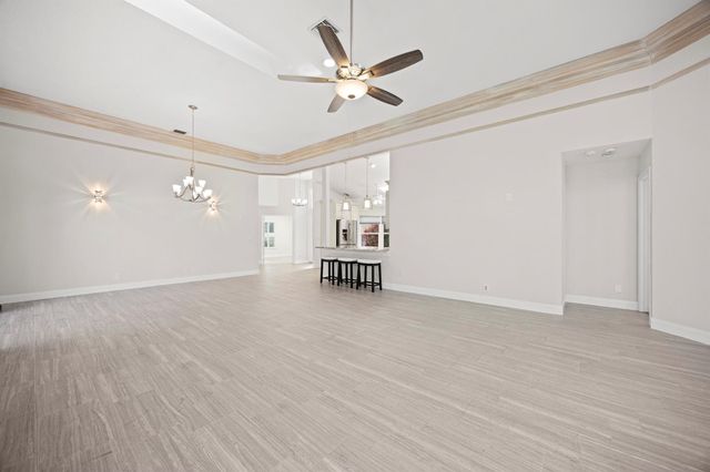 122 Eagleton Lane, Palm Beach Gardens, FL 33418