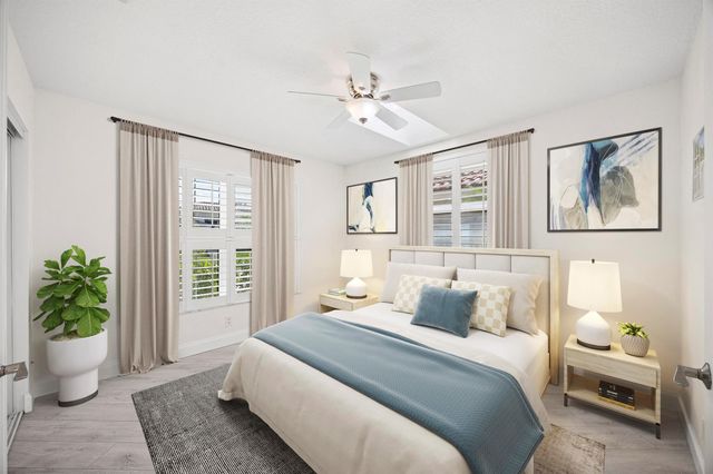 122 Eagleton Lane, Palm Beach Gardens, FL 33418