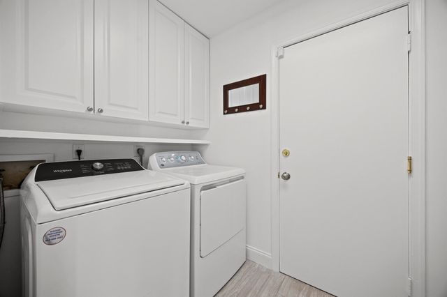 122 Eagleton Lane, Palm Beach Gardens, FL 33418