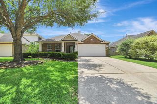 11915 Lois Lane Drive, Pinehurst, TX 77362