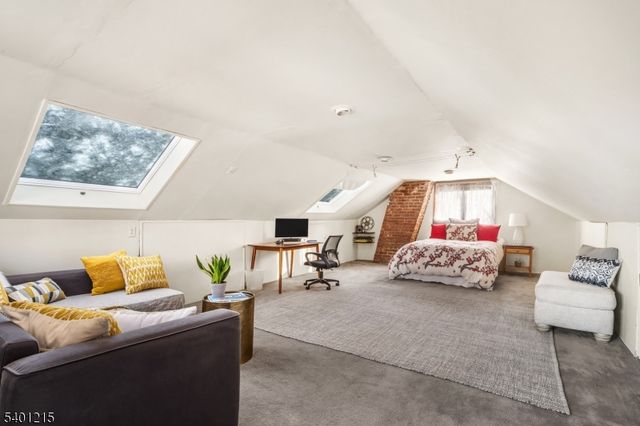 8 Highmont Ter, Montclair Twp., NJ 07042