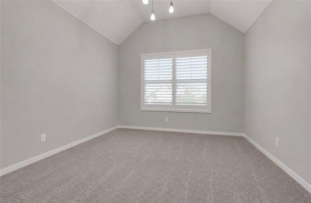 20476 W 107 Place, Olathe, KS 66061