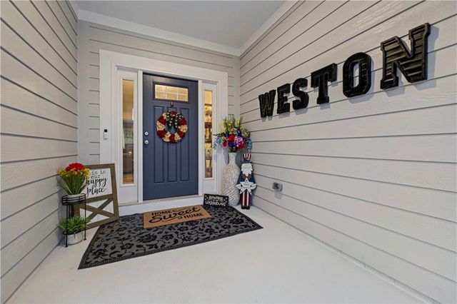 20476 W 107 Place, Olathe, KS 66061