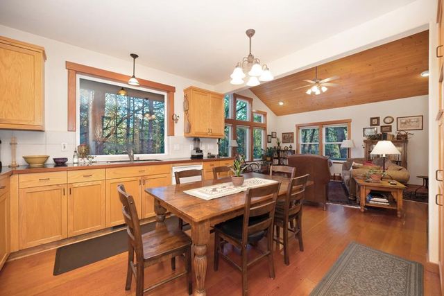 26070-26080 Green Acres Rd, Colfax, CA 95713