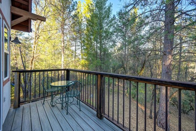 26070-26080 Green Acres Rd, Colfax, CA 95713