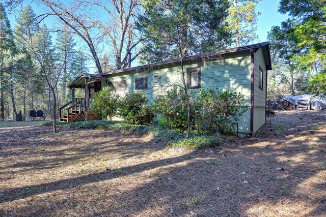 26070-26080 Green Acres Rd, Colfax, CA 95713