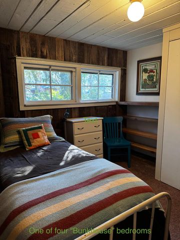 26070-26080 Green Acres Rd, Colfax, CA 95713