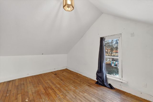 816 S Kalamazoo Avenue, Marshall, MI 49068