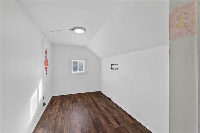 816 S Kalamazoo Avenue, Marshall, MI 49068