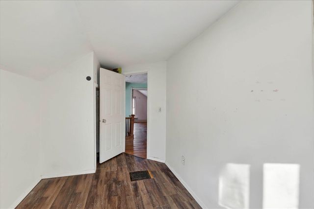 816 S Kalamazoo Avenue, Marshall, MI 49068