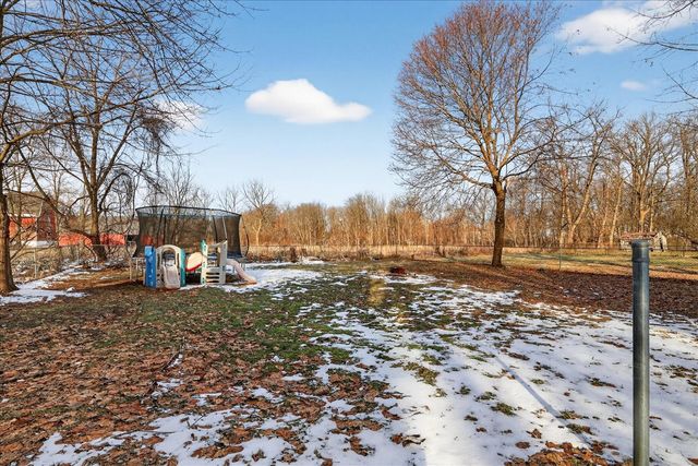 816 S Kalamazoo Avenue, Marshall, MI 49068